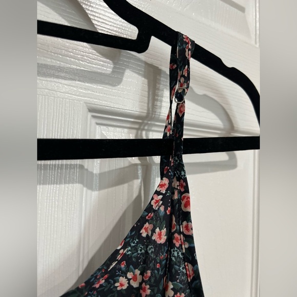 Maxi Dress and Blazer Set - Picture 10 of 11